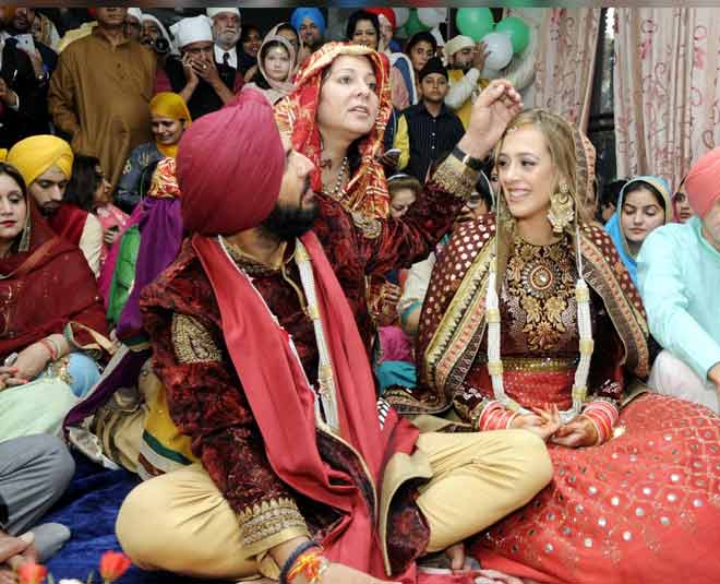 goa wedding stars yuvraj inside image