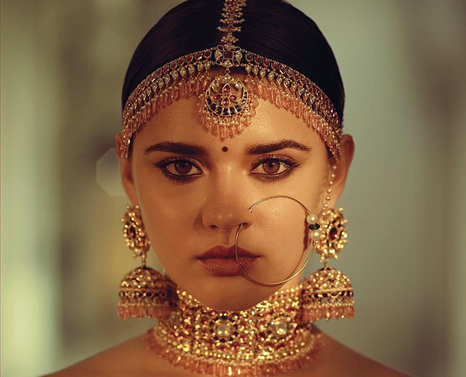 Sabyaschi matha patti