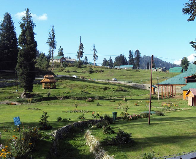 destination wedding gul inside