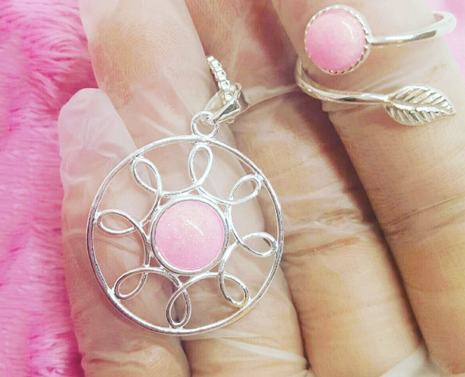 Breastmilk jwellery image 