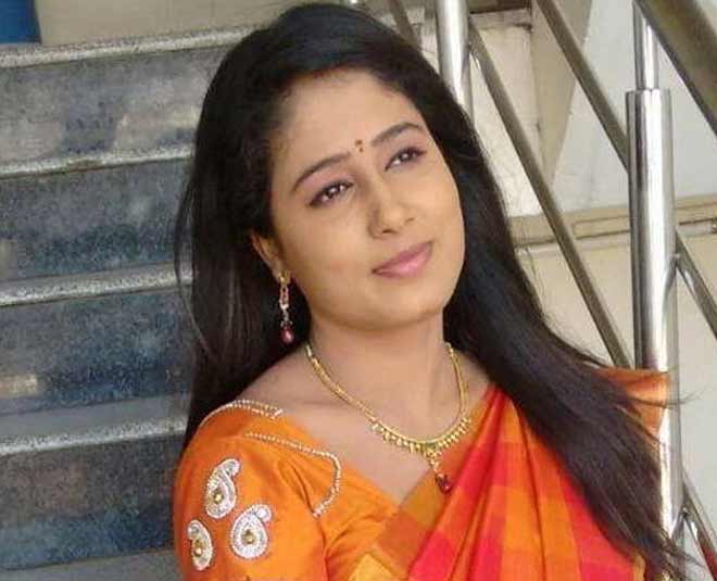 kamya punjabi message to fans on the death anniversary of pratyusha banerjee inside