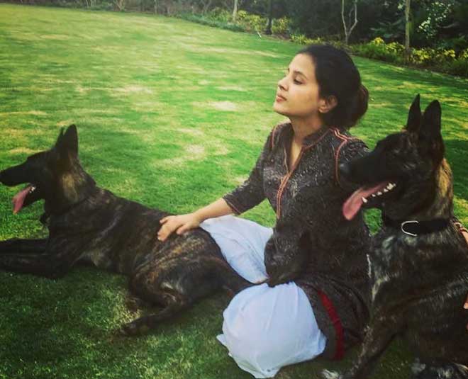 sakshi dhoni home without makeup