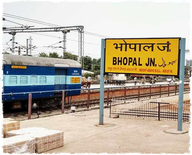 india first engineless train bhopal railway station