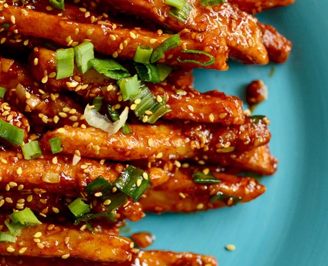 honey chilli potatoe party snack