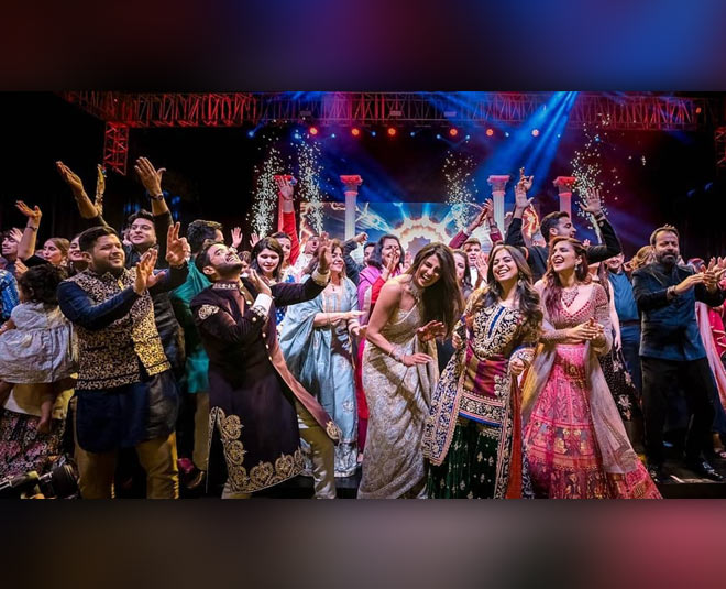 nick jonas priyanka chopra wedding sangeet inside picture