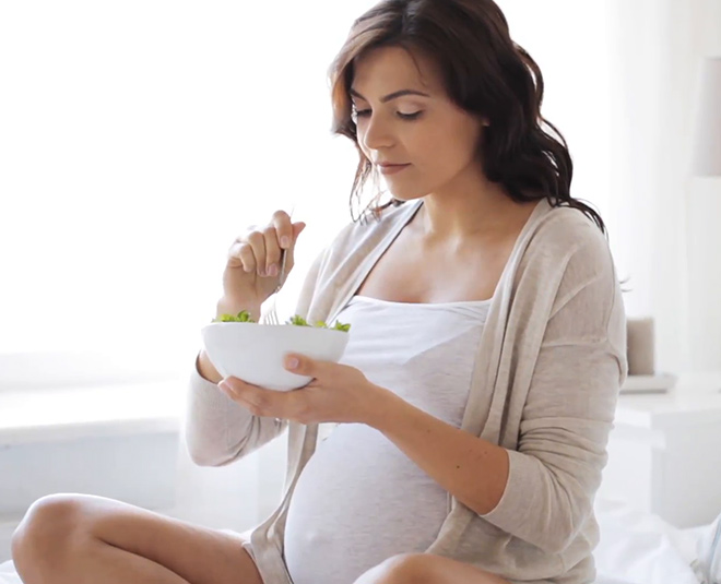 pregnancy winter care tips inside