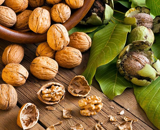 walnut for healthy life inside