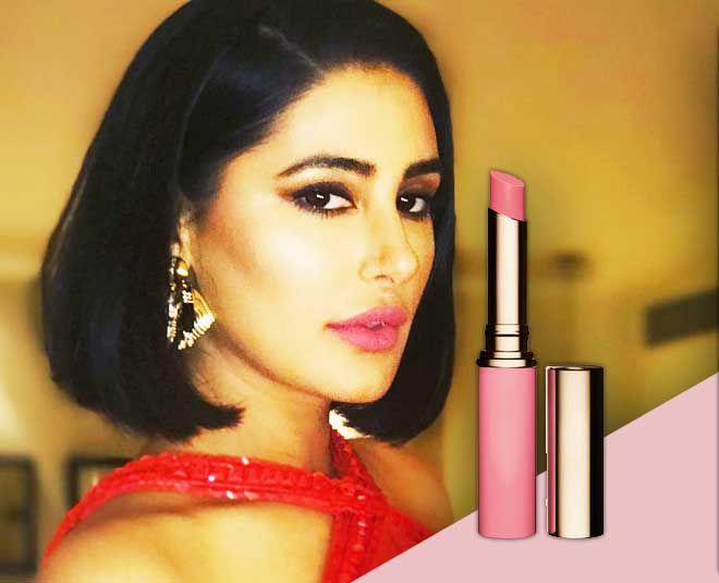 Tips to Prevent Lipstick From Getting On Your Teeth inside