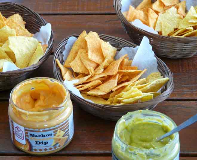nacho chips dip
