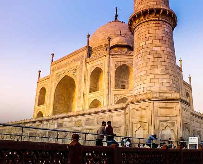 taj mahal visit inside