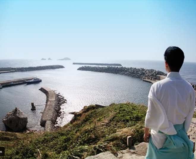 women's entry on this island strictly forbidden inside