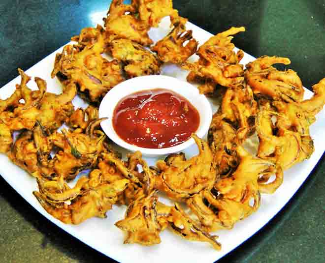 cookery tips to make tastey pakode inside