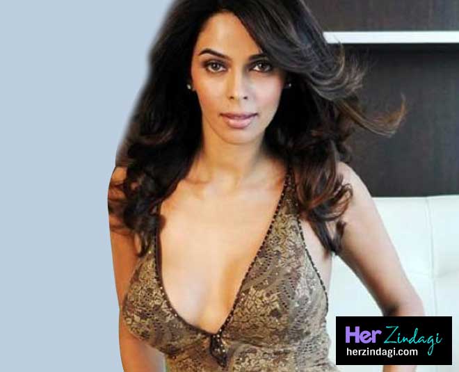 mallika sherawat inside