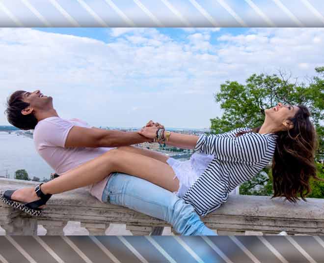 sushant kriti breakup