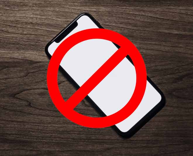 smartphone health sadness inside