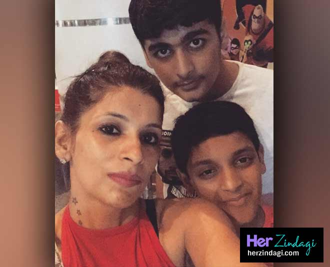 teena chaudhry inside