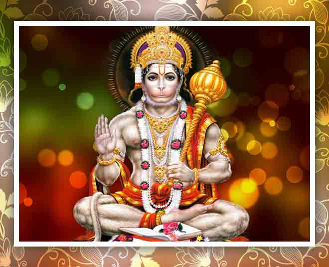 women can also worship hanuman ji and can read hanuman chalicha ()
