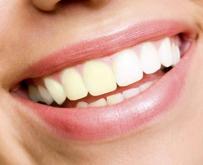 hoamemade toothpase made by activated charcoal in