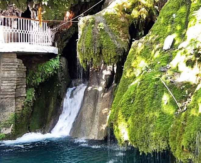 karua jheel jammu kashmir famous waterfalls