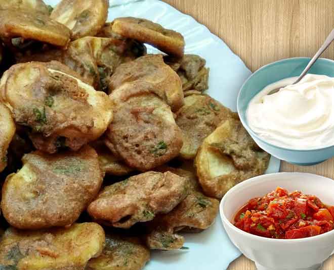 kuttu ke pakode inside