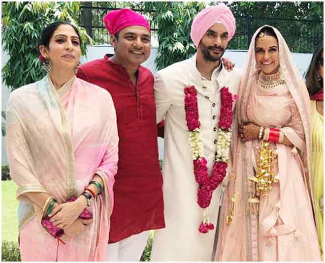 NEHA DHUPIA MEHNDI inside