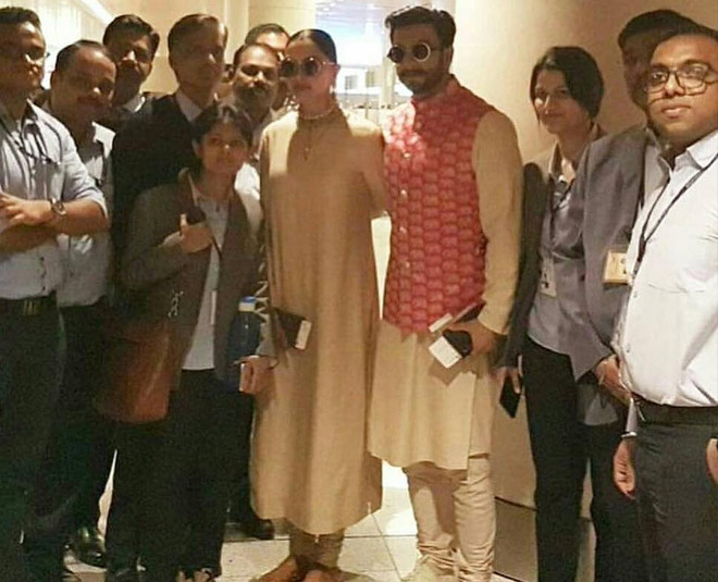 Deepika padukone and ranveer singh back to Mumbai see after marriage grehpravesh pictures