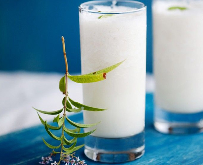 custard apple recipe smoothie inside