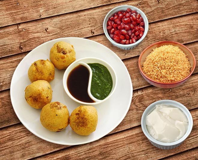 how to make batata vada chat at home