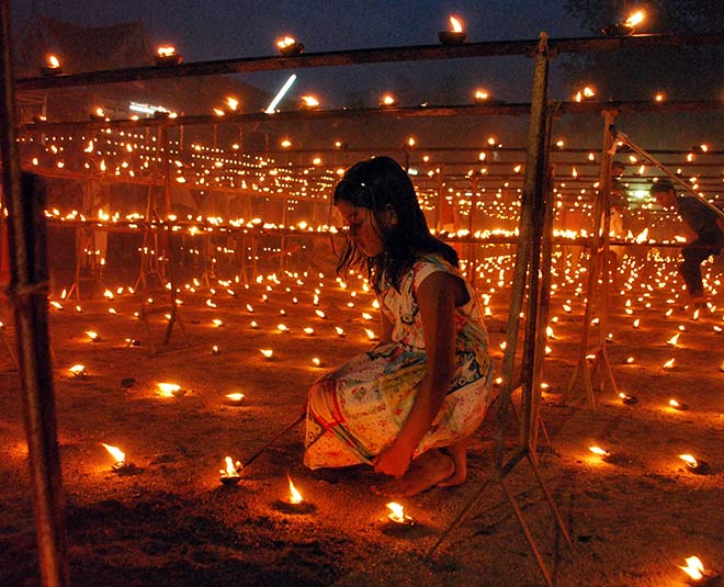 Different countries artists play ramleela in ayodhya this diwali