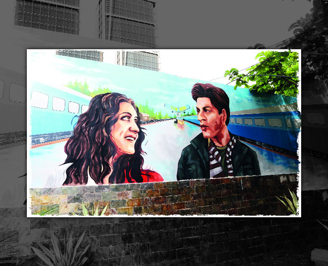 bollywood posters in delhi rail museum inside