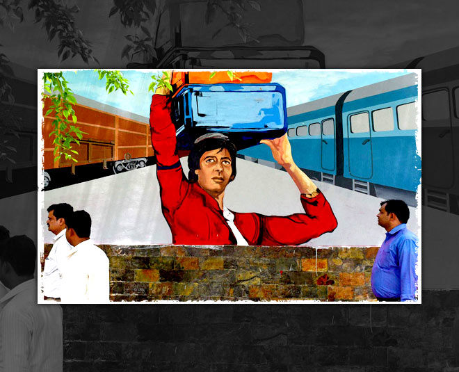 bollywood posters in delhi rail museum inside