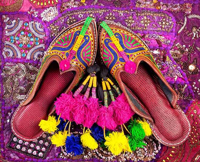 Shopping gujrati ghagra choli from ahmedabad markets for garba night
