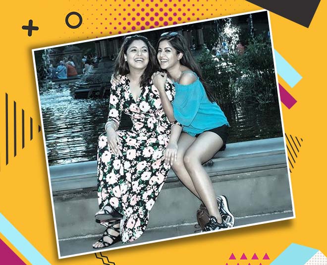 ishita dutta with tanushree dutta inside