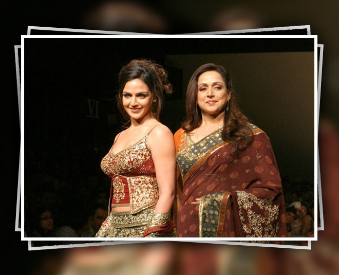 mother daughter hema malini isha deol inside