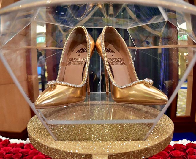world most expensive diamond gold sandals in dubai