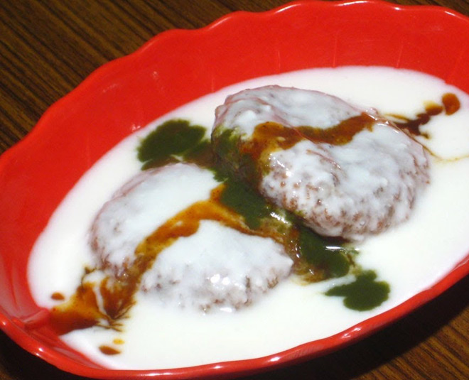 aloo dahi vada inside