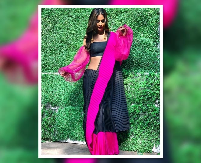 komolika black and pink saree