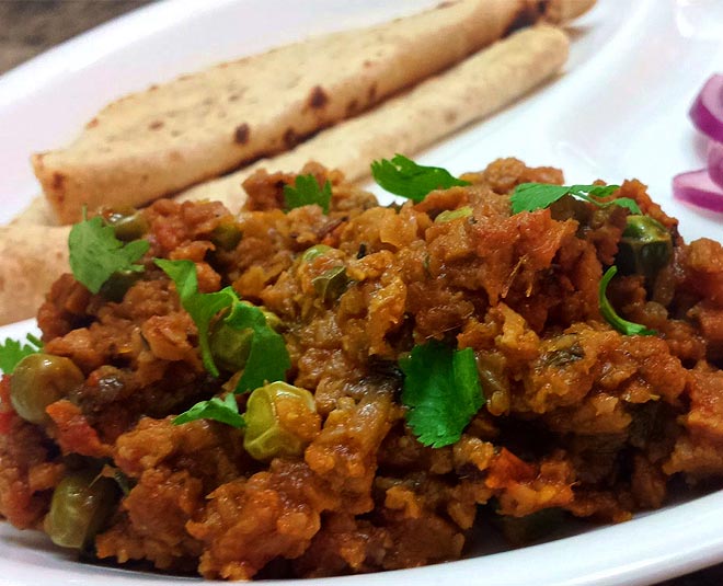 soya keema matar inside