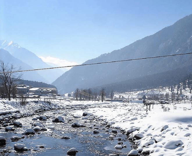 summer destinations kashmir inside