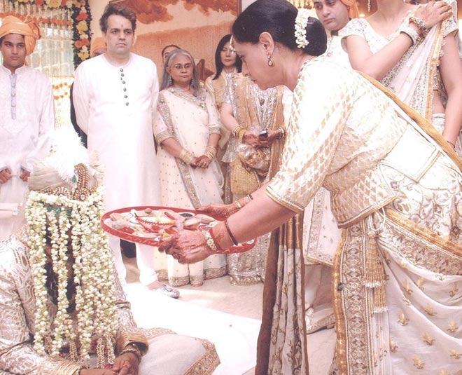 abhishek bachchan wife new images