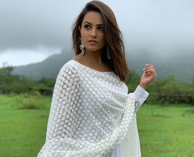 beautiful actress anita hassanandani glowing skin inside
