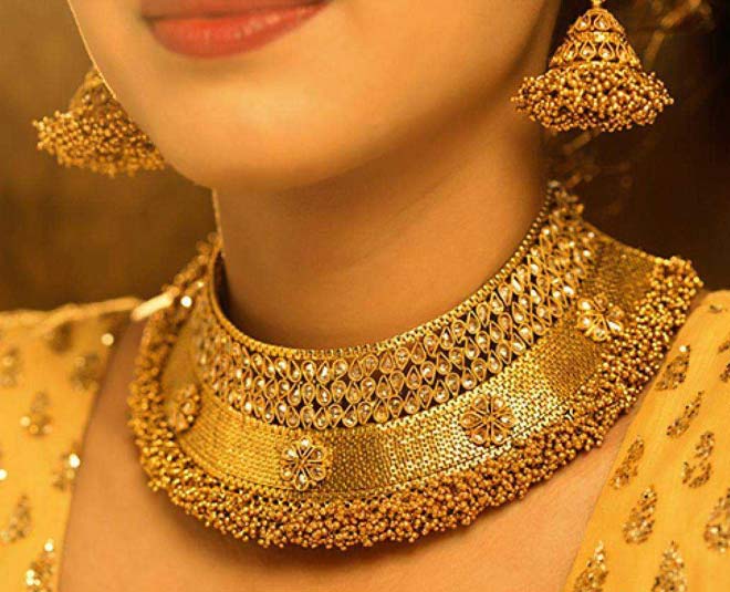 care for your jewellery in monsoon Season inside
