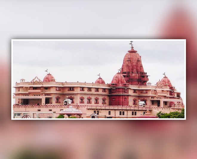 krishna janmabhoomi temple inside