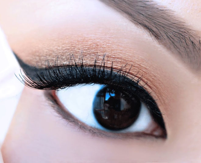 party makeup eyeliner tips