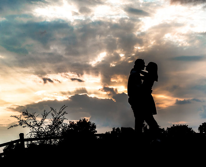 simple ways to make long distance relationship work inside