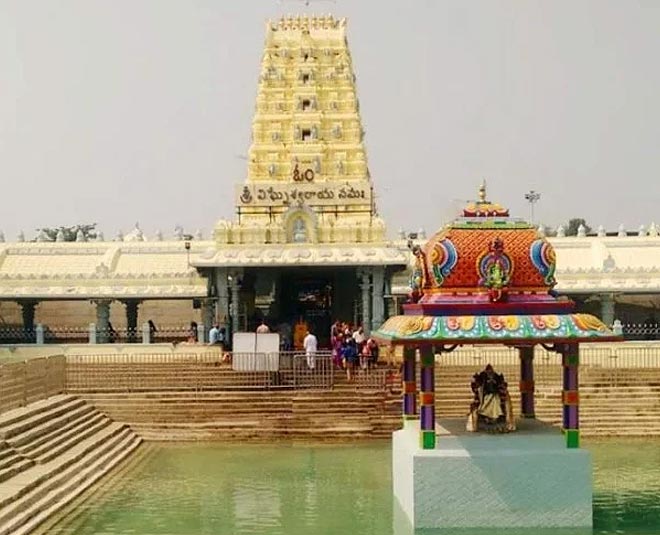 the shocking history of kanipakam ganesha temple inside