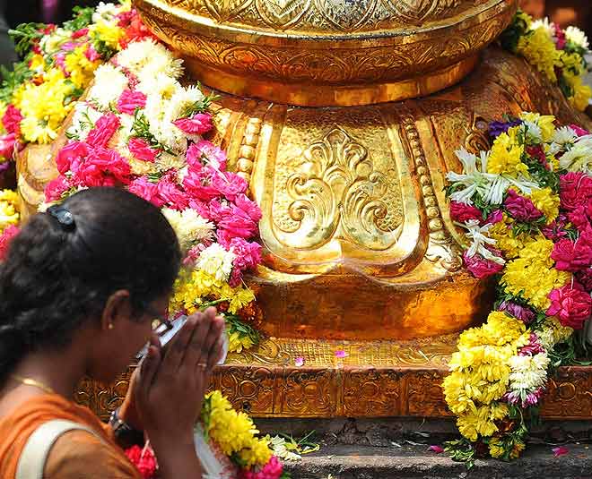 visa temple society inside