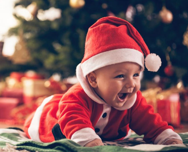 dress kids like santa claus ()