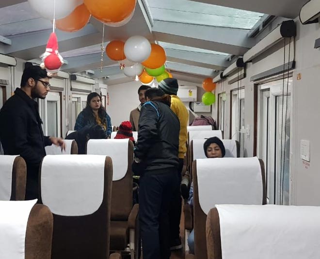 him darshan express train between kalka to shimla inside