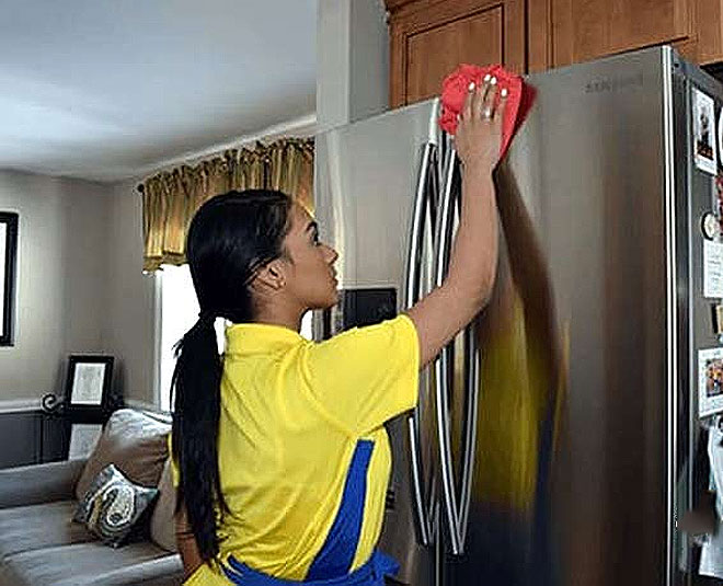 make husband do household chores ()